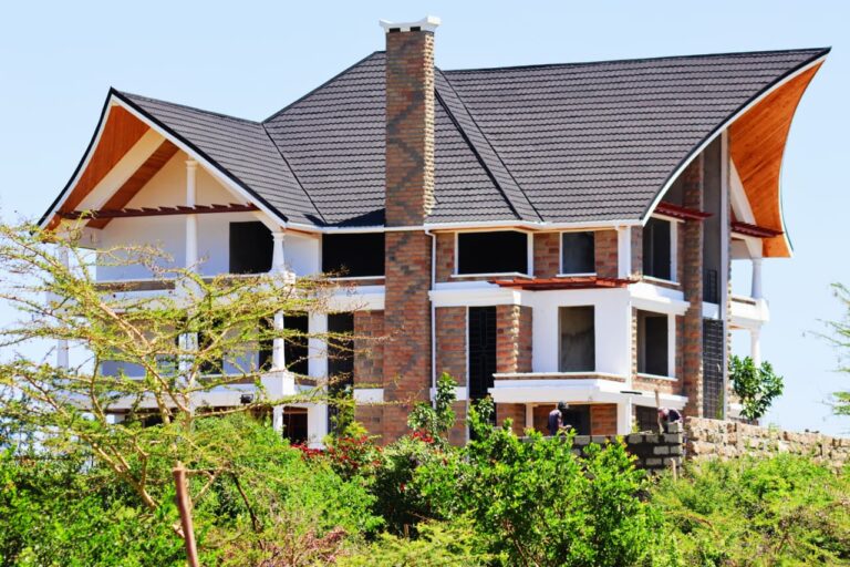 📌 Location: Lukenya